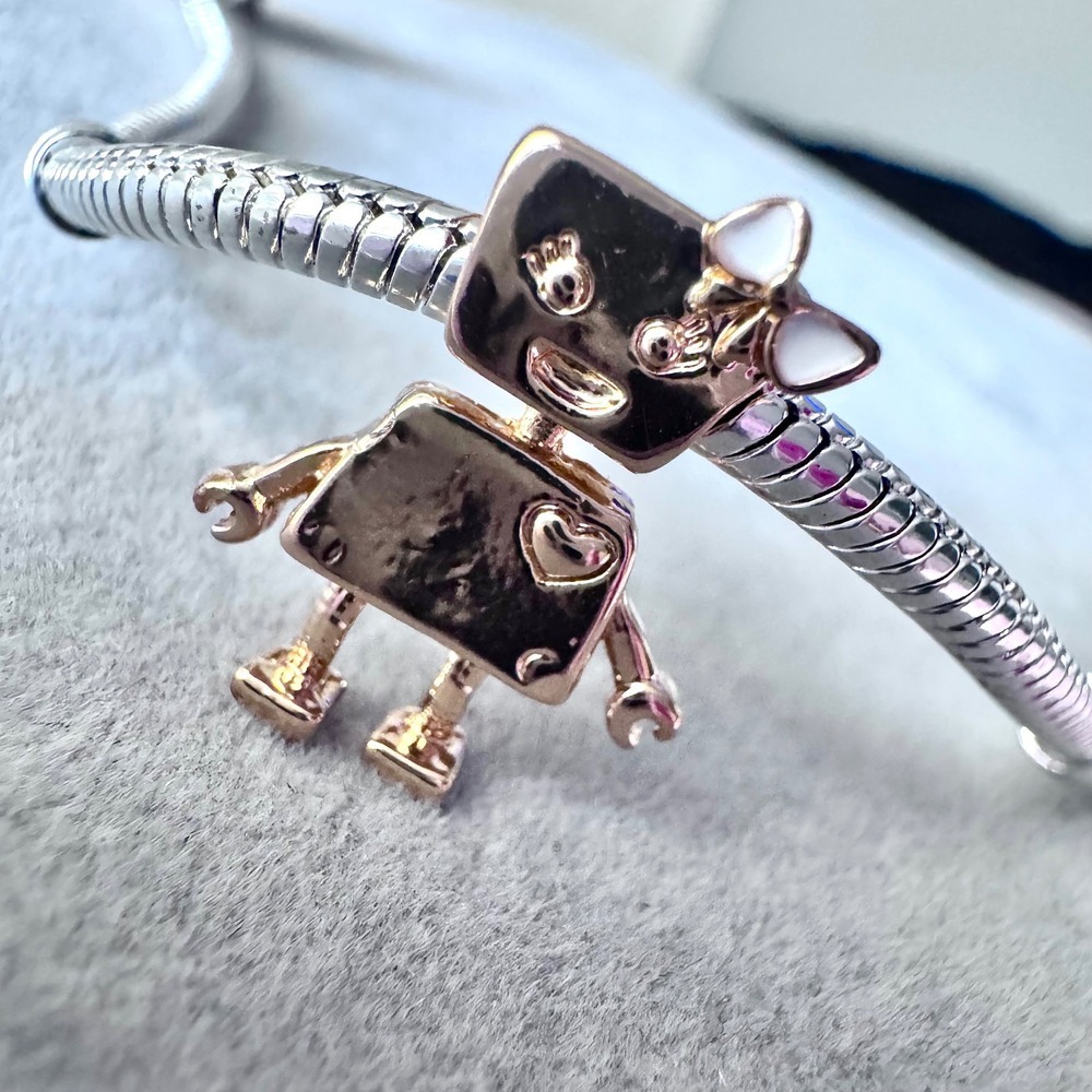 Bella Bot Charm Rose Gold Girl Robot Heart Bow fits PANDORA - Picture 6 of 9